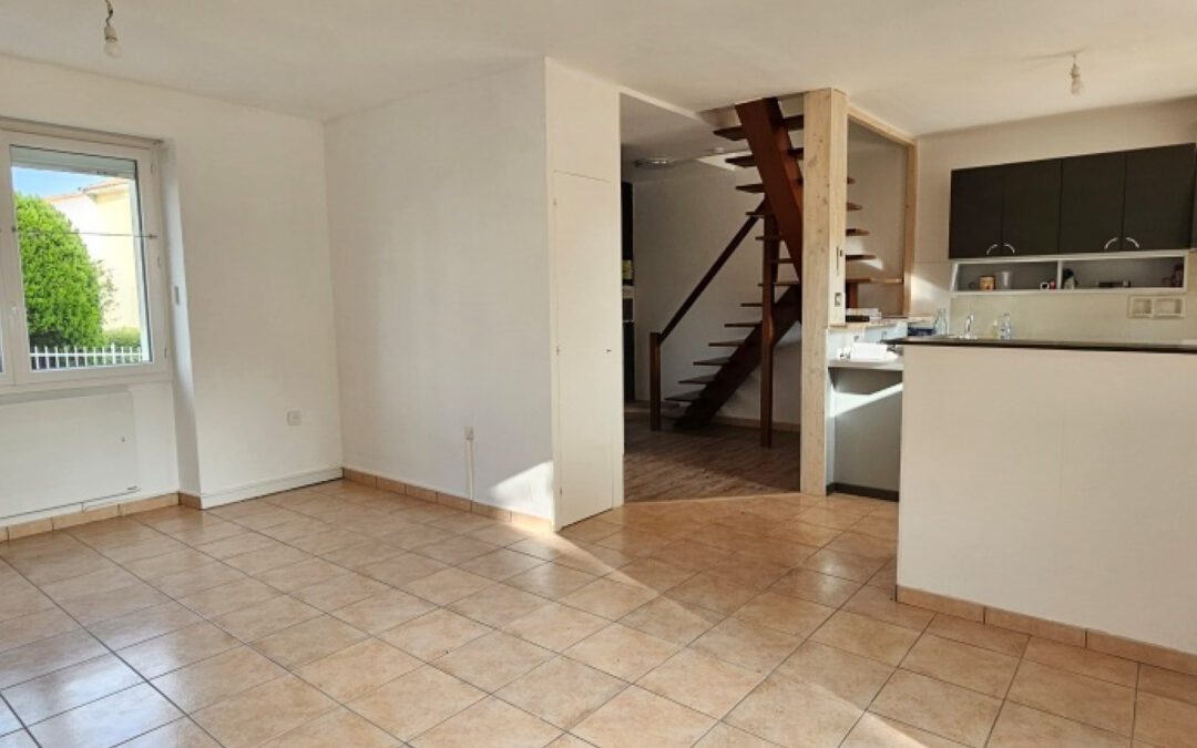 Maison de ville rénovée avec 4 chambres